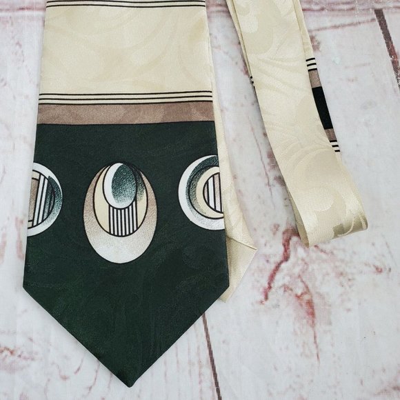 Christian Armand Men's Cream Green Abstract Design Rare Hand Made Necktie - Picture 4 of 12